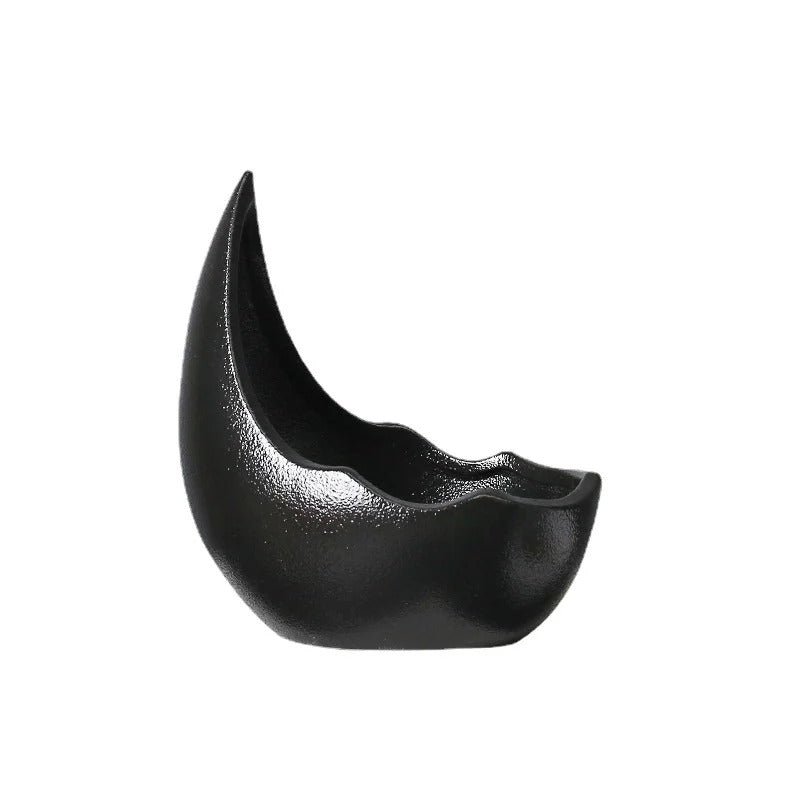 Rhinoceros Horn Shape Ceramic Flower Pot – Succulent Planter & Cactus Bonsai Pot for Home Decoration