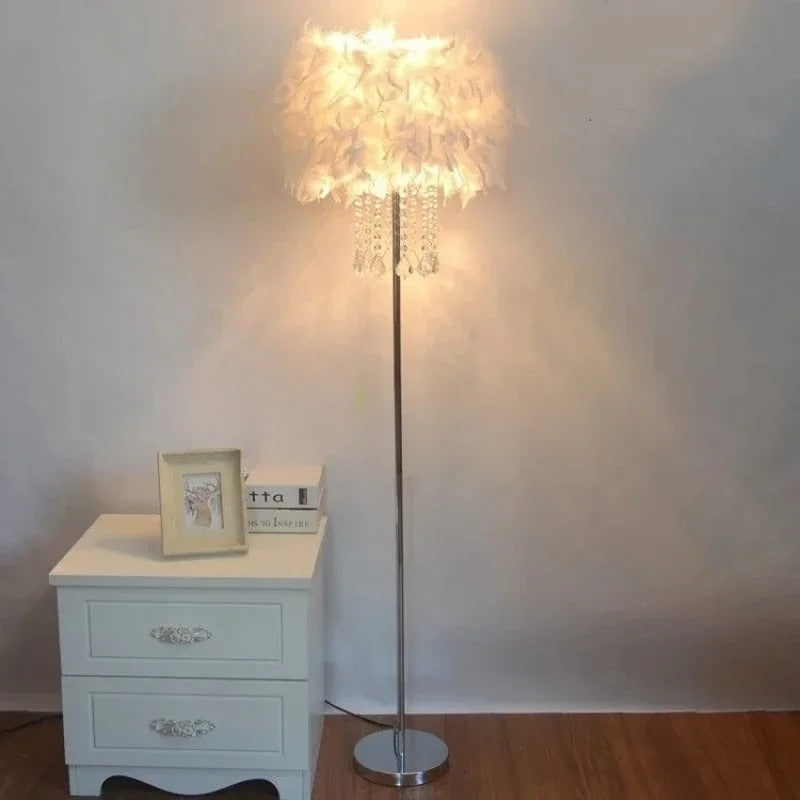 Modern Nordic Crystal LED Floor Lamp Bedroom Study Restaurant Hotel Bedside Floor Lamps Living Room Decor Feather Floor Lights